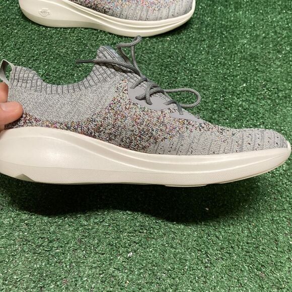 Skechers Go Run fast dazzle running shoes women’s size 7.5 (OKPM-11-084) - Picture 4 of 12